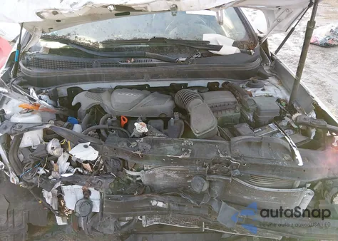 2013 Hyundai Sonata Limited z USA, uszkodzony, nr VIN 5NPEC4AC6DH609034